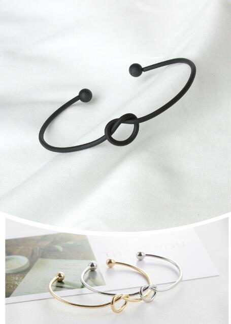 European and American Style Open Knotted Fashion Minimalist Love Knot Bracelet