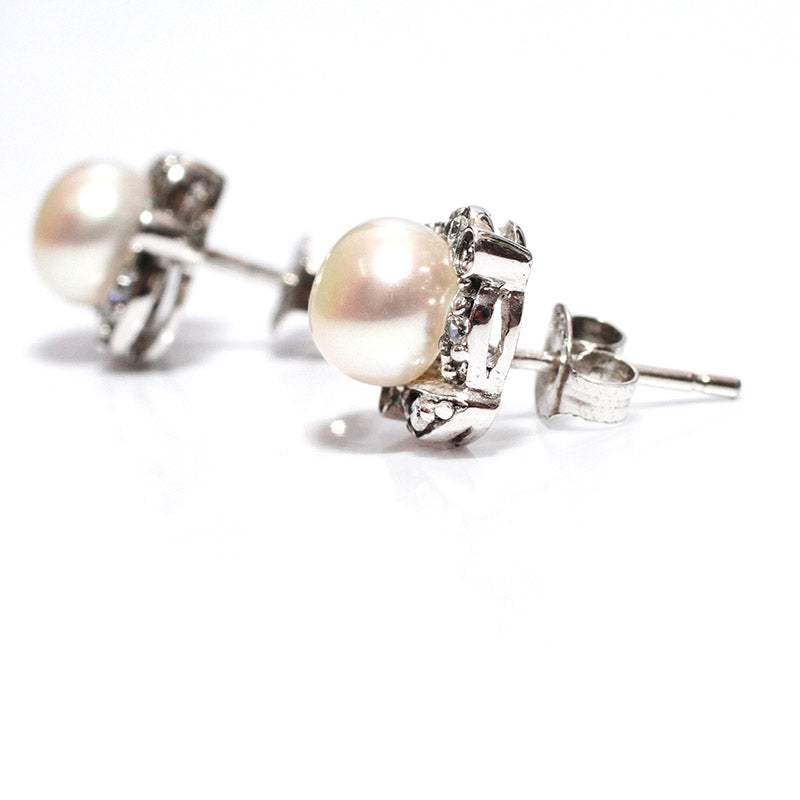 Pearl Earrings